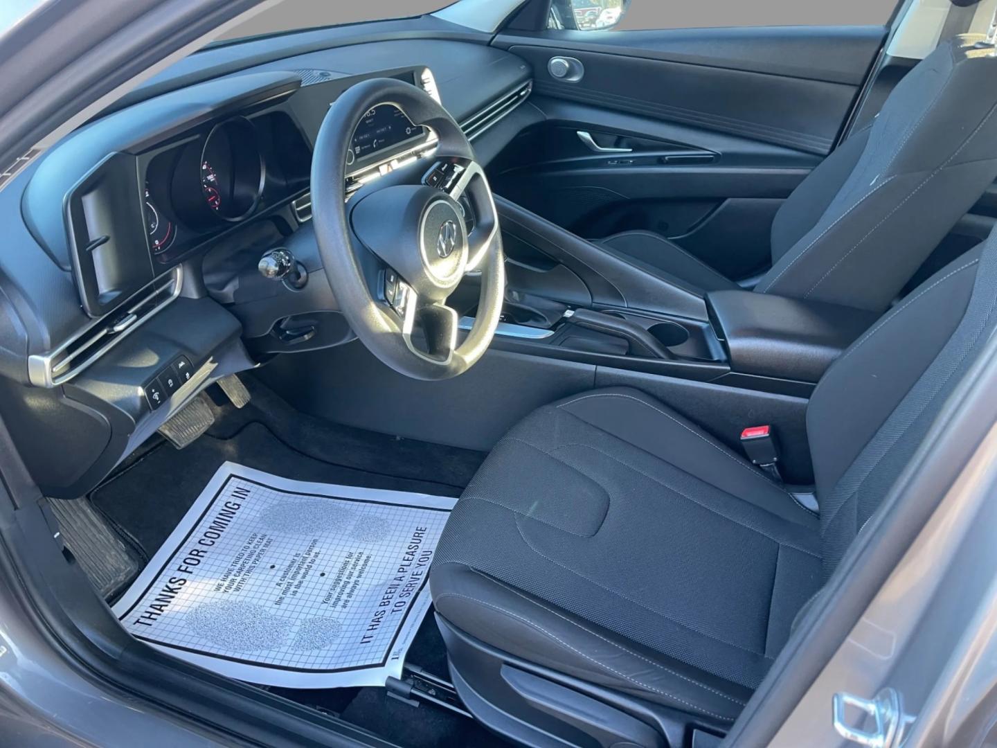 2021 Gray /Black Hyundai Elantra SE (KMHLL4AGXMU) with an 2.0L I4 DOHC 16V engine, Automatic transmission, located at 11115 Chardon Rd. , Chardon, OH, 44024, (440) 214-9705, 41.580246, -81.241943 - Photo#14